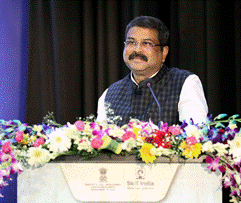 Shri Dharmendra Pradhan Launches Skill India Digital: Revolutionizing Skill Development in India Shri Dharmendra Pradhan Launches Skill India Digital: Revolutionizing Skill Development in India