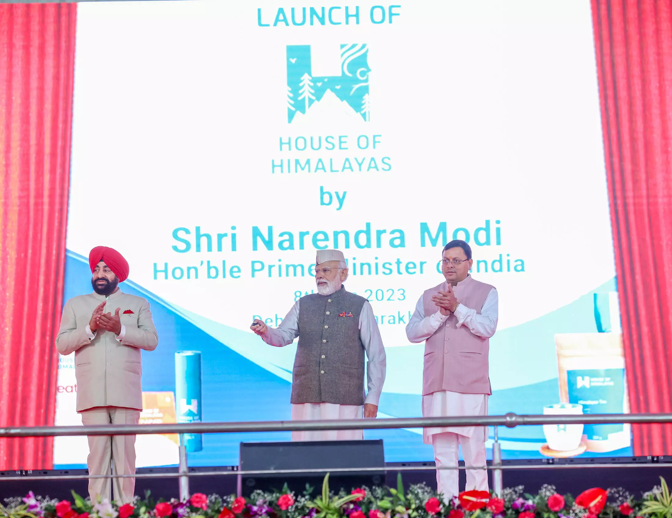 PM Narendra Modi Unveils Vision for Uttarakhands Economic Surge at Global Investors Summit 2023 PM Narendra Modi Unveils Vision for Uttarakhands Economic Surge at Global Investors Summit 2023