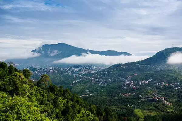 Explore Charming Hill Stations Near Noida Within 200km for a Refreshing Getaway