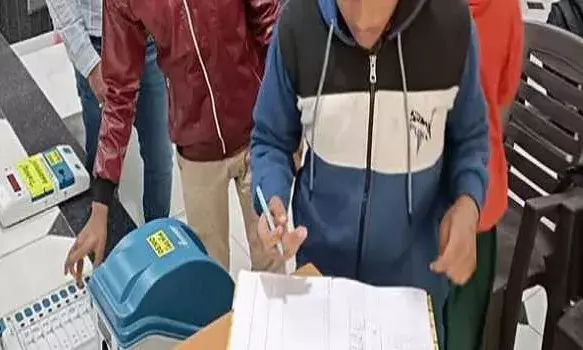 After Special Summary Revision, J&K has 86.93 lakh electors After Special Summary Revision, J&K has 86.93 lakh electors