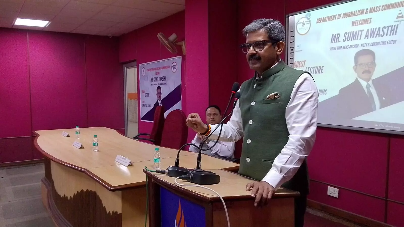 Journalism Workshop at Lingayas Lalita Devi Institute with Sumit Awasthi (NDTV) Journalism Workshop at Lingayas Lalita Devi Institute with Sumit Awasthi (NDTV)