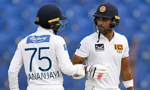 Dinesh Chandimal leaves second Test against Bangladesh due to family emergency