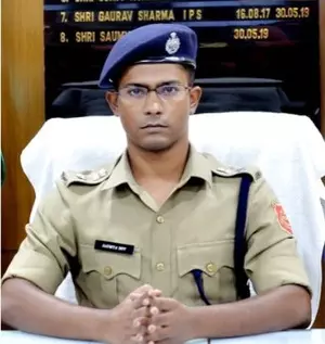 ECI removes Trinamool legislators husband from Kolkata Police post