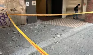 Nine killed, over 800 injured as 7.3-magnitude quake rocks Taiwan (Second Lead)