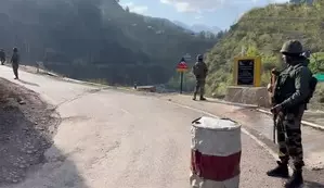 Two terrorists killed, infiltration bid foiled in J&Ks Uri (Ld) Two terrorists killed, infiltration bid foiled in J&Ks Uri (Ld)