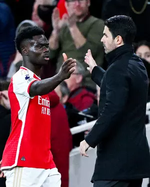 Premier League: Title race in England continues with Old Trafford holding key (preview)