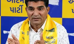 Gujarat: AAPs Isudan Gadhvi to lead symbolic fast to protest CM Kejriwals arrest