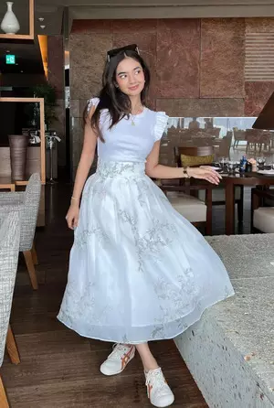 Anushka Sen oozes doll-like vibes as she enjoys her vacation in Busan Anushka Sen oozes doll-like vibes as she enjoys her vacation in Busan