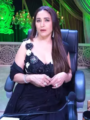 Madhuri shares video of her lip-syncing to Lisa Haydon’s ‘Vaatavaran’ dialogue from ‘ADHM’