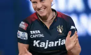 Sophie Molineux earns CA contract ahead of blockbuster year