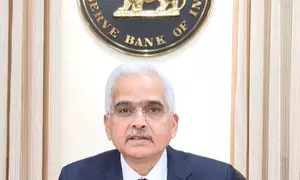 RBI Governor seeks better deal for retail customers in forex market