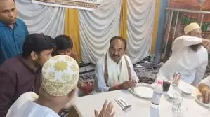 BJP candidate in Telangana attends Bohra community’s Iftar feast