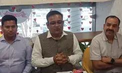 Dont want to work with corrupt people, AAP Minister Raaj Kumar Anand resigns from party