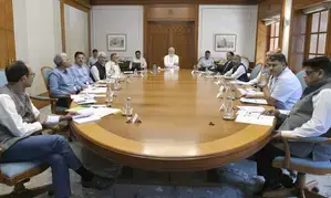 With mercury set to rise, PM Modi holds meeting to review preparedness With mercury set to rise, PM Modi holds meeting to review preparedness