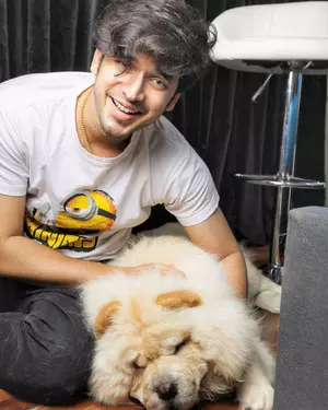 Paras Kalnawat reveals his dog Teddy took over as caretaker for mom after his dads death