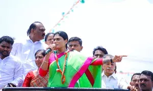 Attempt to disrupt YS Sharmilas campaign in brother Jagans constituency