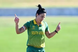 South Africas Kapp reprimanded for swearing during ODI; second breach of ICC code in a week
