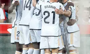 LaLiga: Real Madrid keeps 8-point lead over Barca