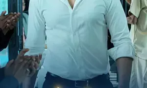 Jeet plays scientist whose creation goes wrong in Bengali sci-fi comedy film ‘Boomerang