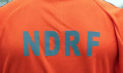 30 feared trapped as building collapses in UPs Muzaffarnagar