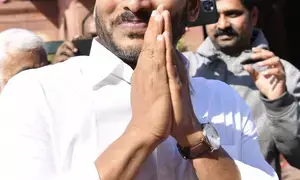 Jagan Mohan Reddy to resume yatra from Monday