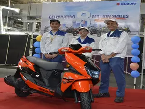 Suzuki Motorcycle produces 80 lakh units of two-wheelers in India Suzuki Motorcycle produces 80 lakh units of two-wheelers in India