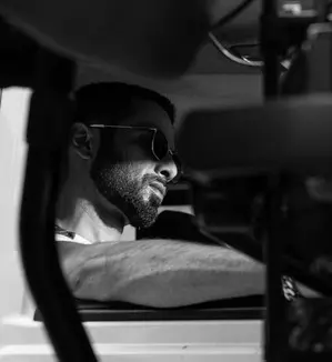 Shahid Kapoor looks hard in his aaj ka mood from Deva sets