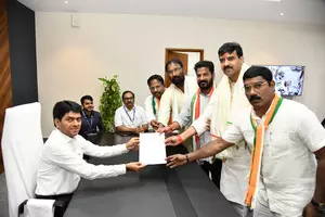Revanth Reddy warns KCR to stay away from Congress MLAs