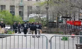 Man sets himself on fire in New York outside Trumps criminal trial court