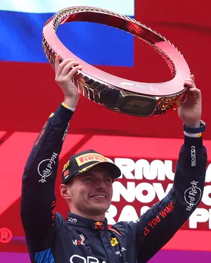 Formula 1: Max Verstappen takes victory in Chinese Grand Prix (Ld)