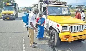 TN steps up vigil in border areas following bird flu cases in Kerala