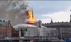 Fire brigade ends operation at Copenhagens Old Stock Exchange