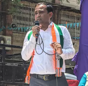 Surat Congress leader Nilesh Kumbhani vanishes amid election controversy