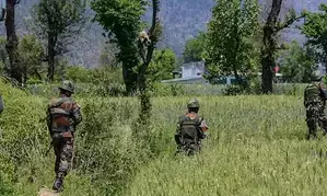 Two soldiers injured in Bandipora gunfight in J&K (Ld)