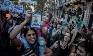 Hundreds of thousands march in Argentina against education austerity