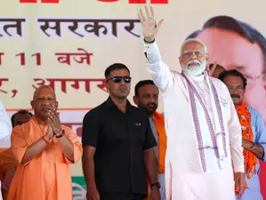 PM Modi ups ante against Congress, says Rajiv Gandhi abolished inheritance law to save own interests