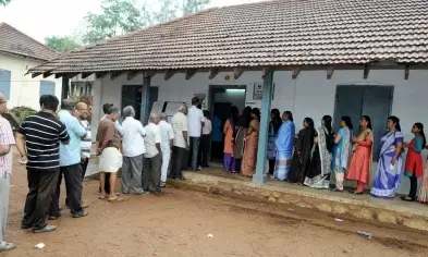 Over 33 pc votes polled in Kerala after five hours