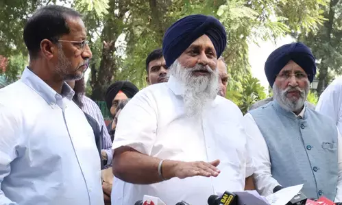 Delhi-based political parties are like East India Company: Sukhbir Badal