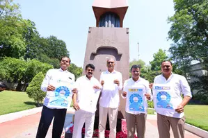 With resignation letter, BRS leader Harish waits for Telangana CM at Martyrs Memorial With resignation letter, BRS leader Harish waits for Telangana CM at Martyrs Memorial