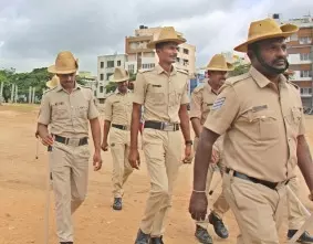 Polling booth attacked, EVM set ablaze in Karnatakas Chamarajanagar Polling booth attacked, EVM set ablaze in Karnatakas Chamarajanagar