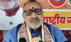 Congress slits throat of Hindu people for Muslims, alleges Giriraj Singh