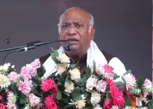 ‘Wait for few days...’, Kharge keeps suspense over Congress candidates in Amethi, Rae Bareli