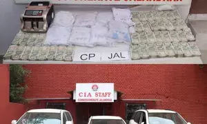 Intl drugs syndicate busted in Punjab; 3 of family arrested, 48 kg heroin seized (Ld)