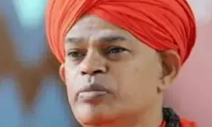 Karnataka Lingayat mutt sex scandal: Seer surrenders before court, sent back to jail