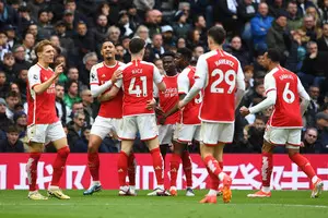 Premier League: Two horses in race for title as Arsenal, Man City both win Premier League: Two horses in race for title as Arsenal, Man City both win