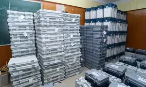 Malfunctioning TV screen in Erode strong room containing ballot boxes, VVPAT machines rectified