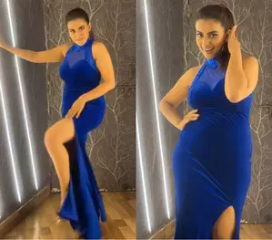 Akshara Singh looks alluring in blue as she shakes a leg to Alisha Chinais song Dil