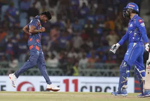 IPL 2024: Injury scare for LSG as Mayank Yadav goes off the field