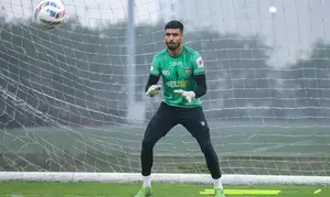 ISL: Chennaiyin FC extend contract of goalkeeper Samik Mitra until 2027