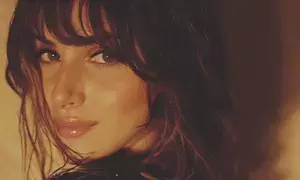 Sizzling Tara Sutaria drops Instagram vs reality photoshoot video